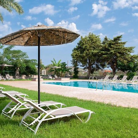 Rose Hotel Фаліракі Екстер'єр фото
