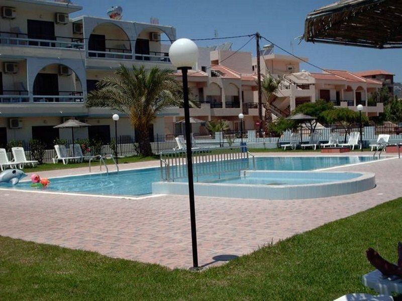 Rose Hotel Фаліракі Екстер'єр фото